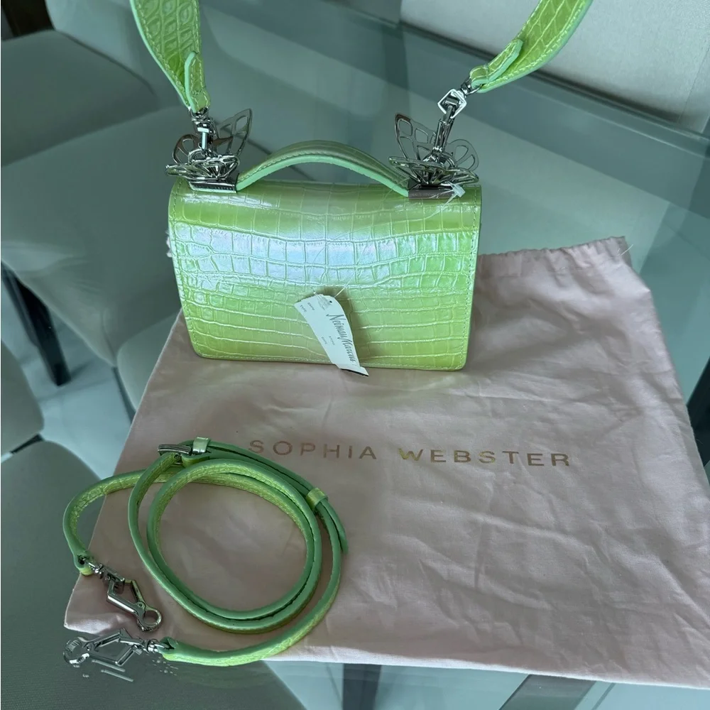 Sophia Webster Mariposa Mini Metallic
Croc-Embossed Shoulder bag - Picture 3 of 7